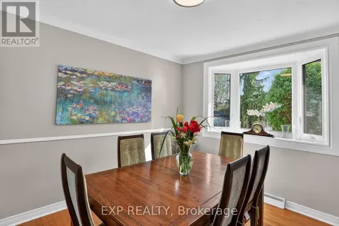 4 Wolmsley Crescent Ottawa ON K2G 1J4