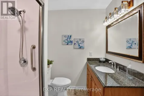 4 Wolmsley Crescent Ottawa ON K2G 1J4