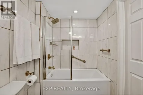 4 Wolmsley Crescent Ottawa ON K2G 1J4