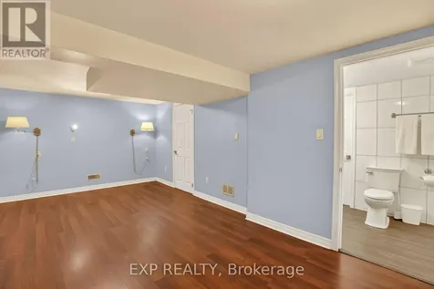 4 Wolmsley Crescent Ottawa ON K2G 1J4
