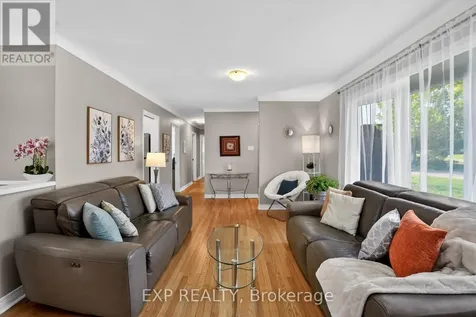 4 Wolmsley Crescent Ottawa ON K2G 1J4