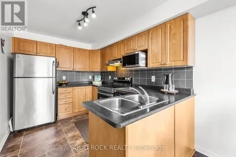 438 Haresfield Court Ottawa ON K4M 0B6