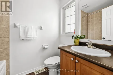 438 Haresfield Court Ottawa ON K4M 0B6
