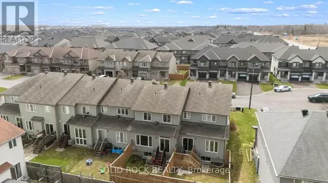 438 Haresfield Court Ottawa ON K4M 0B6