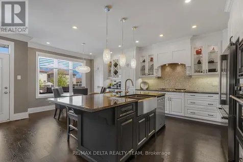 110 Sweetvalley Drive Ottawa ON K4A 1A4
