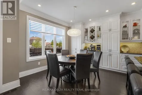 110 Sweetvalley Drive Ottawa ON K4A 1A4