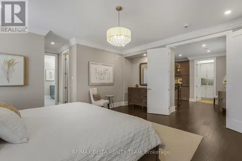 110 Sweetvalley Drive Ottawa ON K4A 1A4