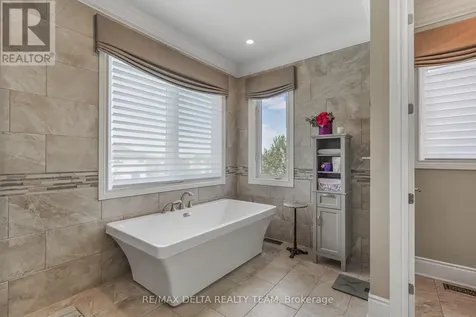 110 Sweetvalley Drive Ottawa ON K4A 1A4