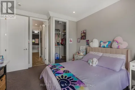 110 Sweetvalley Drive Ottawa ON K4A 1A4