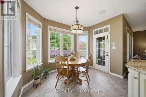 49 Pondhollow Way Ottawa ON K2J 5E4