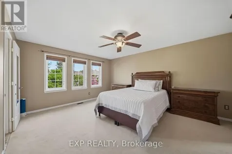 49 Pondhollow Way Ottawa ON K2J 5E4