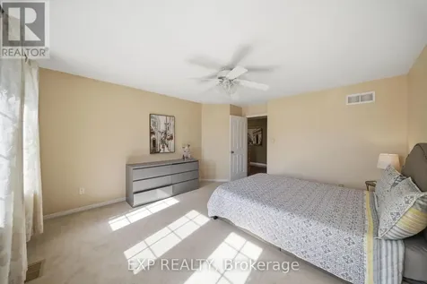 49 Pondhollow Way Ottawa ON K2J 5E4