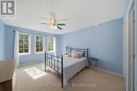49 Pondhollow Way Ottawa ON K2J 5E4
