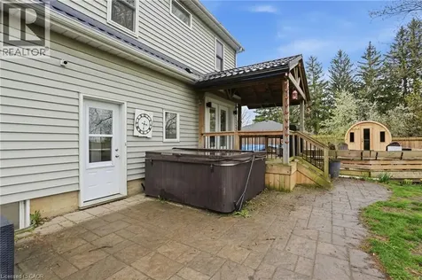 27 Blossom Avenue Brantford ON L3T 5L9