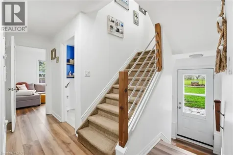 27 Blossom Avenue Brantford ON L3T 5L9