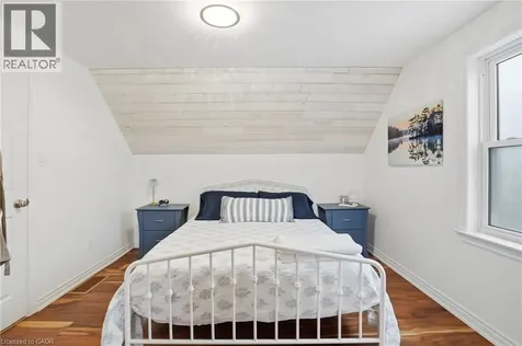 27 Blossom Avenue Brantford ON L3T 5L9