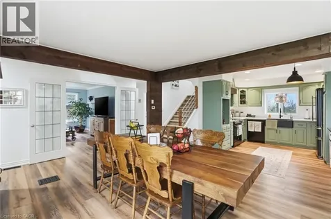 27 Blossom Avenue Brantford ON L3T 5L9