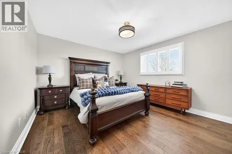 323 Queen Victoria Drive Hamilton ON L8W 1G6