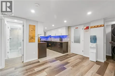 3460 Cawthra Road Mississauga ON L5A 2X7