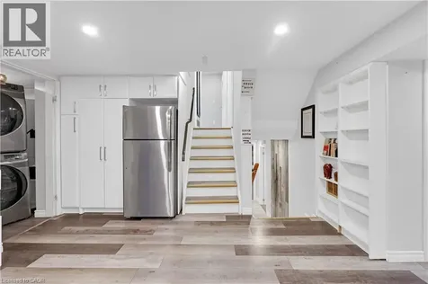 3460 Cawthra Road Mississauga ON L5A 2X7