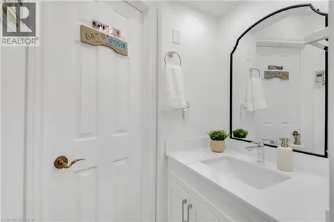 3460 Cawthra Road Mississauga ON L5A 2X7