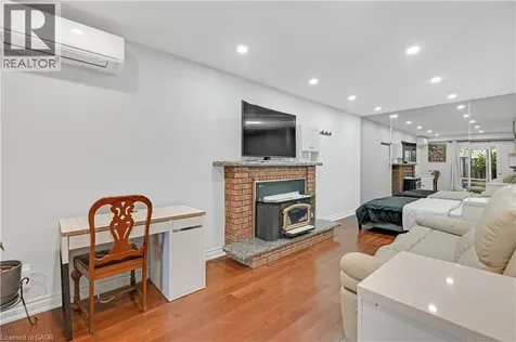 3460 Cawthra Road Mississauga ON L5A 2X7