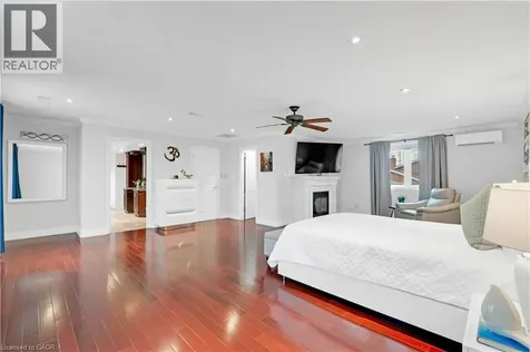 3460 Cawthra Road Mississauga ON L5A 2X7