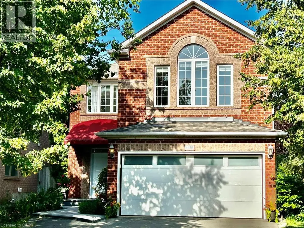 2216 Norfolk Drive Oakville ON L6H 6H4