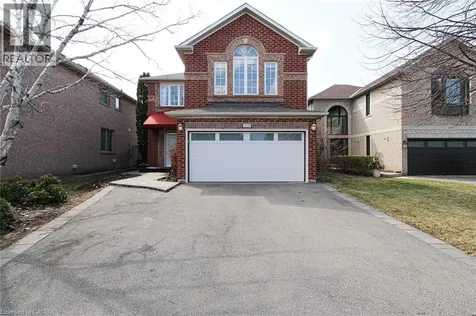 2216 Norfolk Drive Oakville ON L6H 6H4