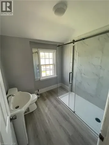 46 Plains Road East Burlington ON L7T 2B9