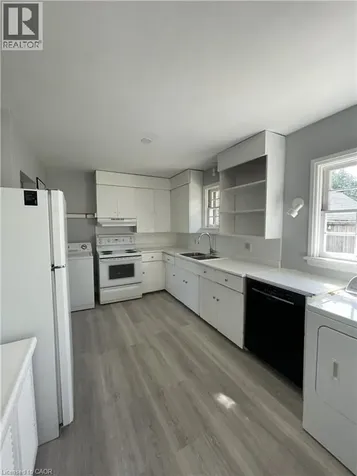 46 Plains Road East Burlington ON L7T 2B9