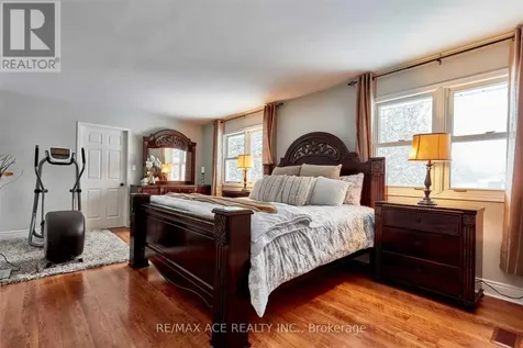 5455 Hoxton Street Pickering ON L1Y 1A3