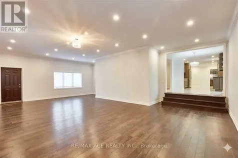 5455 Hoxton Street Pickering ON L1Y 1A3