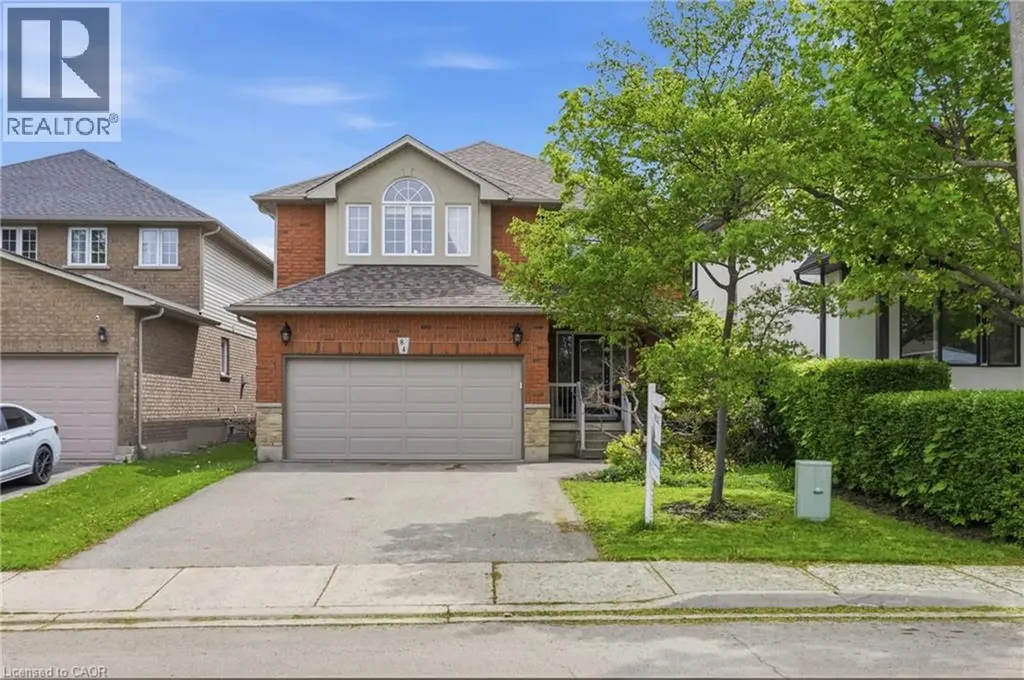 84 Duncairn Crescent Hamilton ON L9C 6G1