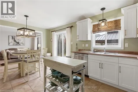 84 Duncairn Crescent Hamilton ON L9C 6G1