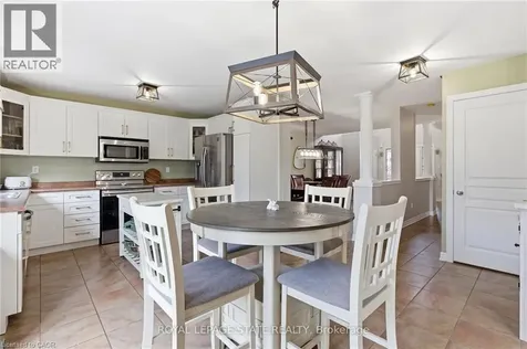 84 Duncairn Crescent Hamilton ON L9C 6G1