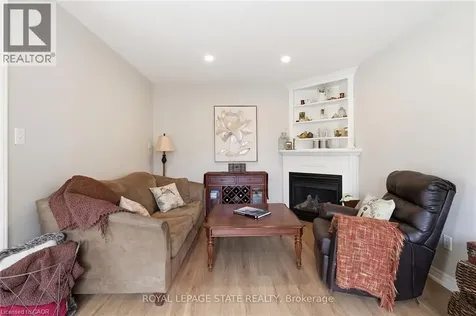 84 Duncairn Crescent Hamilton ON L9C 6G1