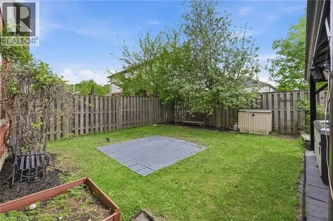 84 Duncairn Crescent Hamilton ON L9C 6G1
