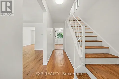 1214 Clyde Avenue Ottawa ON K2C 1Y4