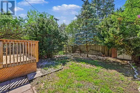 1214 Clyde Avenue Ottawa ON K2C 1Y4