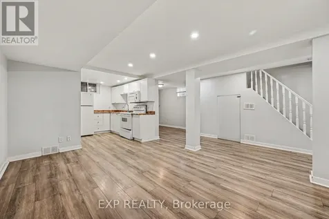 1214 Clyde Avenue Ottawa ON K2C 1Y4
