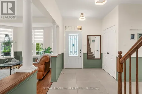 98 Yoho Drive Ottawa ON K2M 2V3