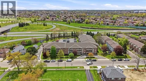 416 Limeridge Road East Hamilton ON L9A 2S7