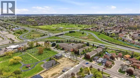 416 Limeridge Road East Hamilton ON L9A 2S7