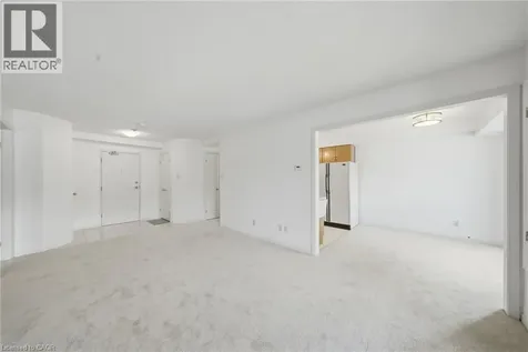 416 Limeridge Road East Hamilton ON L9A 2S7