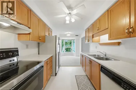 416 Limeridge Road East Hamilton ON L9A 2S7