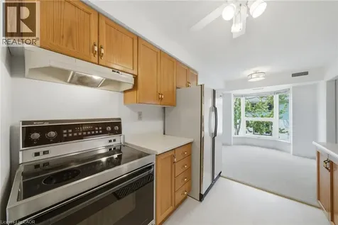 416 Limeridge Road East Hamilton ON L9A 2S7