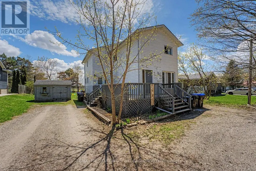 126 Robert Street East Penetanguishene ON L9M 1J2