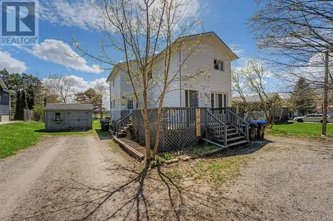 126 Robert Street East Penetanguishene ON L9M 1J2