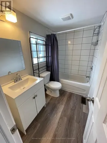 126 Robert Street East Penetanguishene ON L9M 1J2